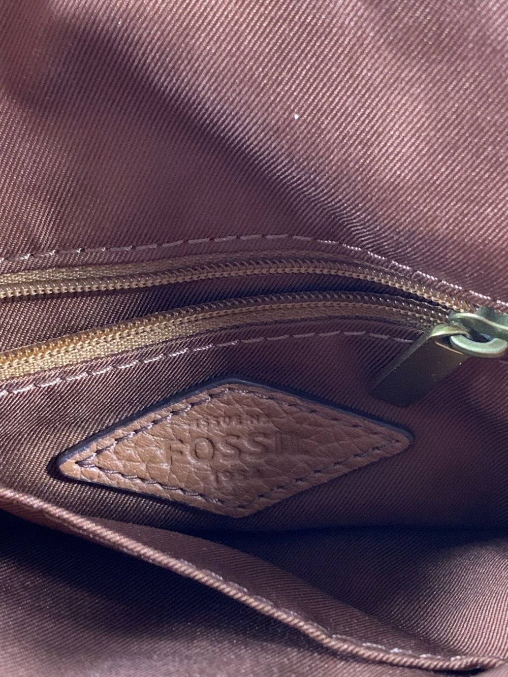 Pre loved FOSSIL bag - Picture 5 of 6